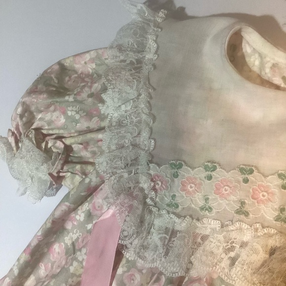 Vintage 80s Sears Winnie The Pooh Dress Floral Lace Trim - Picture 2 of 9